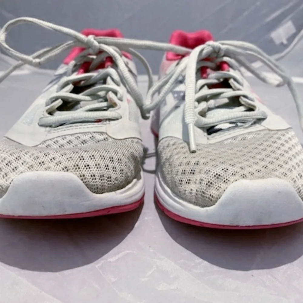ASICS Patriot 10 Athletic Shoes Pink Grey White Sneakers Girl's 3.5 Amplifoam